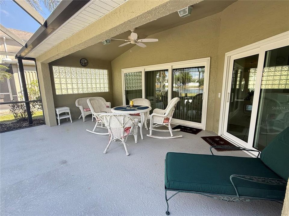 For Rent: $2,500 (2 beds, 2 baths, 1935 Square Feet)