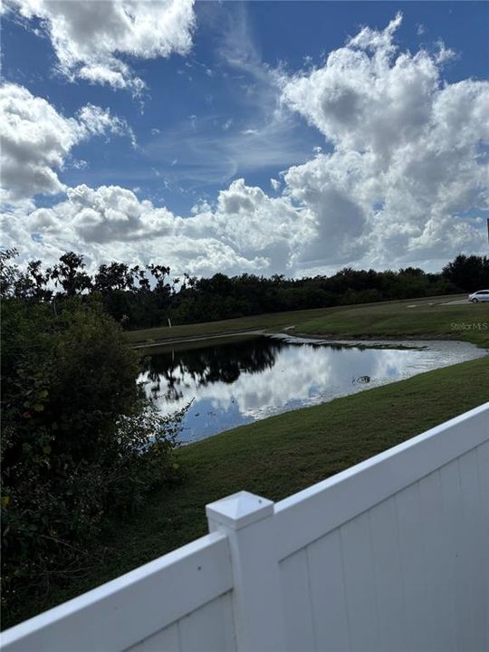 En Venta: $389,000 (4 camas, 3 baños, 1949 Pies cuadrados)