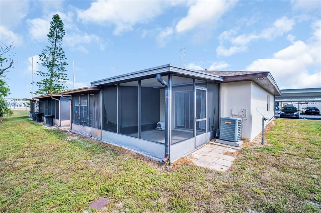 На продажу: $110,000 (1 спален, 1 ванн, 593 Квадратных фут)