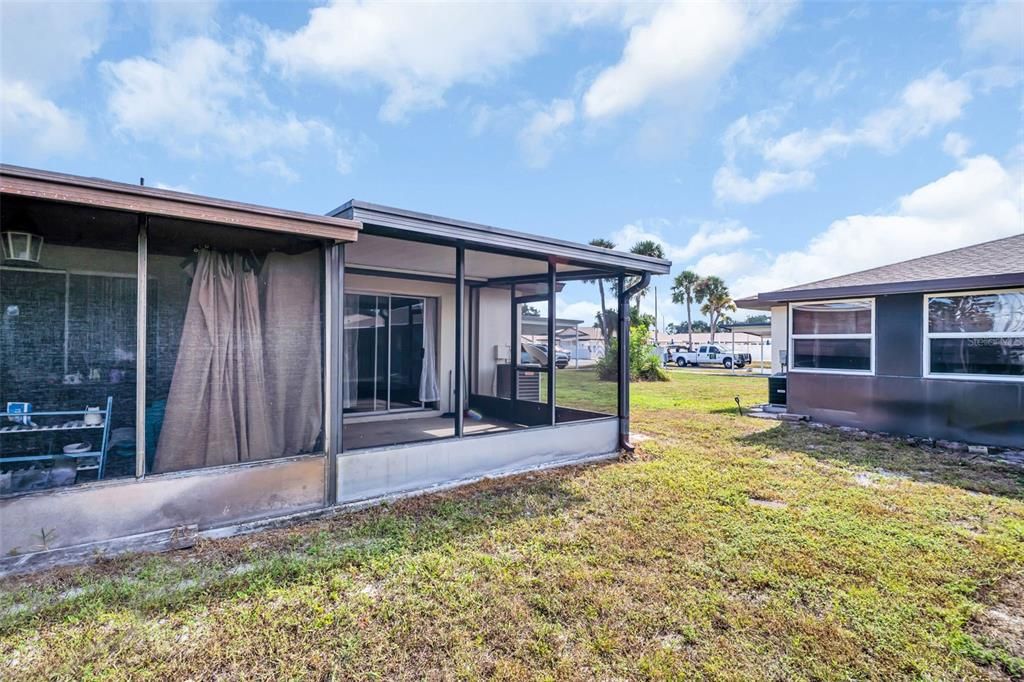 На продажу: $110,000 (1 спален, 1 ванн, 593 Квадратных фут)