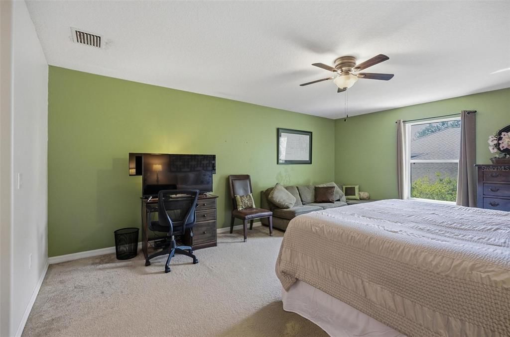 For Sale: $624,400 (6 beds, 4 baths, 3468 Square Feet)