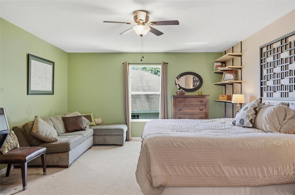 For Sale: $624,400 (6 beds, 4 baths, 3468 Square Feet)