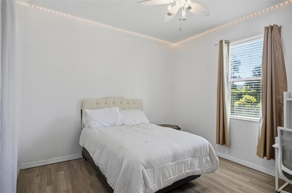 For Sale: $624,400 (6 beds, 4 baths, 3468 Square Feet)