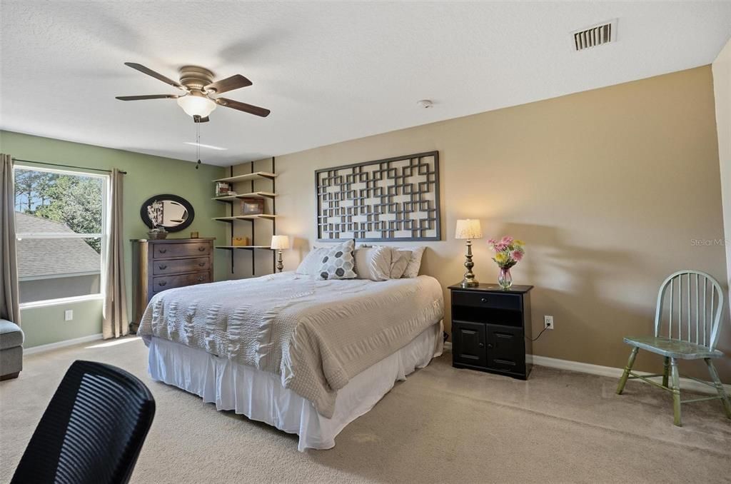 For Sale: $624,400 (6 beds, 4 baths, 3468 Square Feet)