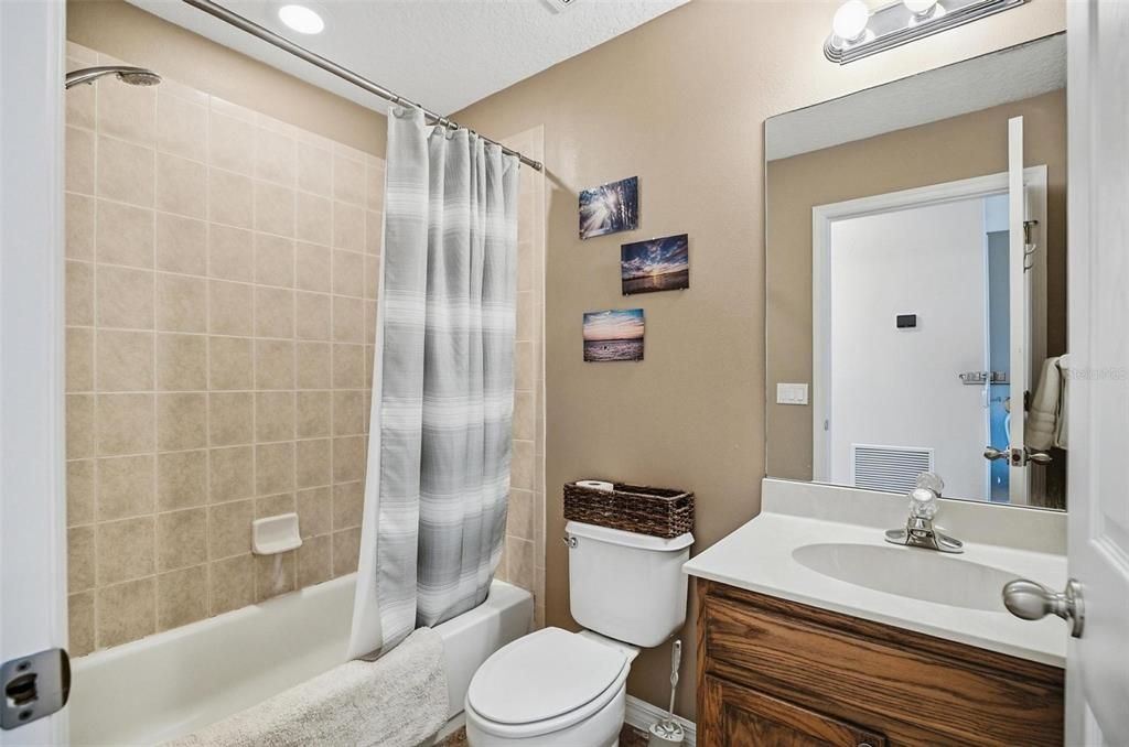 For Sale: $624,400 (6 beds, 4 baths, 3468 Square Feet)