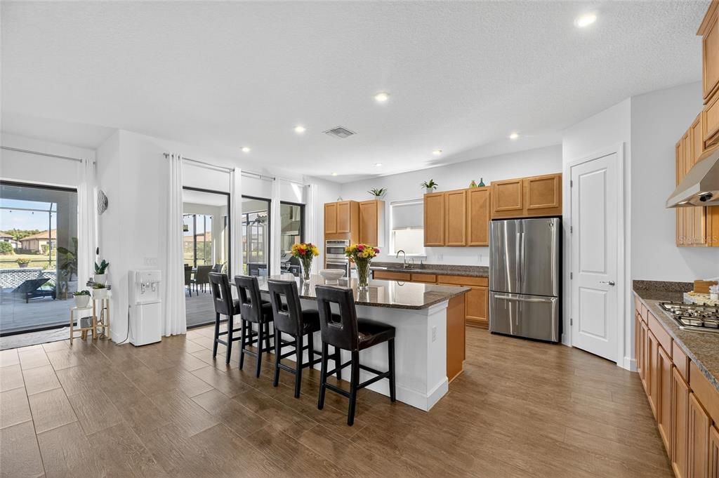 待售: $1,050,000 (3 贝兹, 3 浴室, 3016 平方英尺)