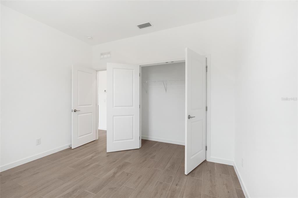 For Sale: $369,000 (3 beds, 2 baths, 1746 Square Feet)