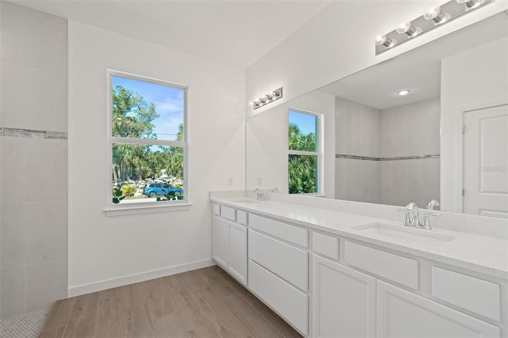 For Sale: $369,000 (3 beds, 2 baths, 1746 Square Feet)