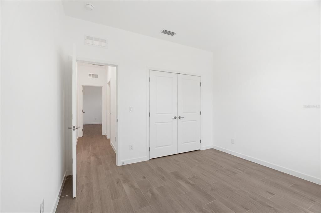 For Sale: $369,000 (3 beds, 2 baths, 1746 Square Feet)