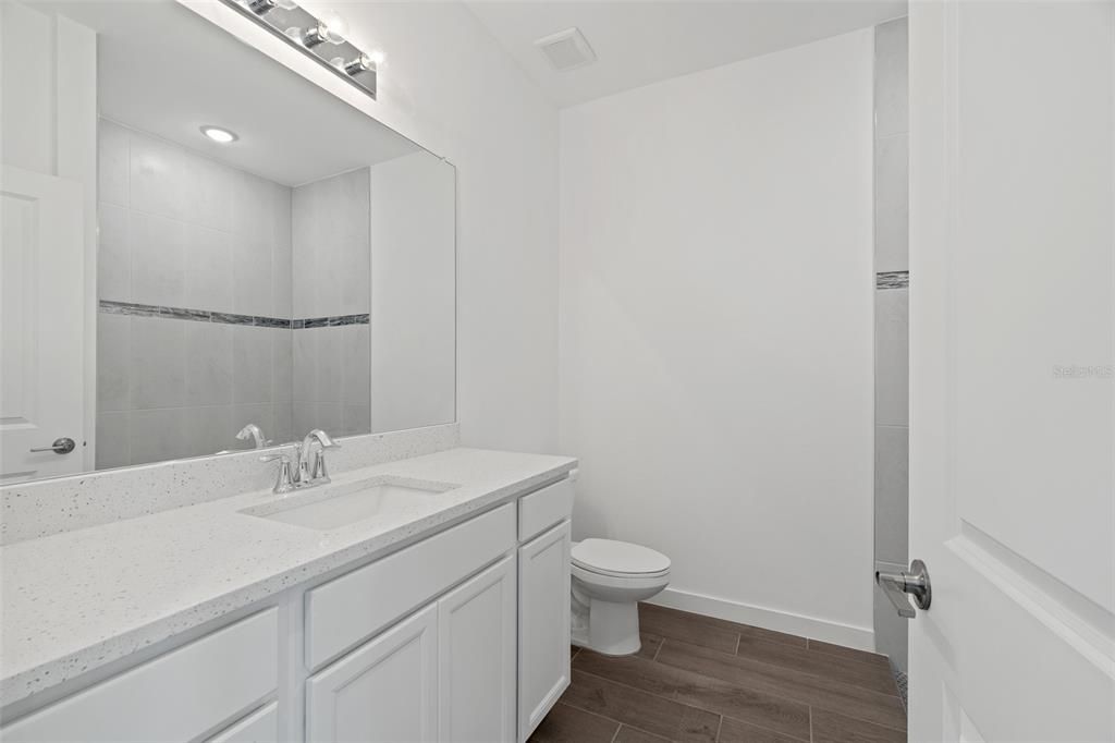 For Sale: $369,000 (3 beds, 2 baths, 1746 Square Feet)