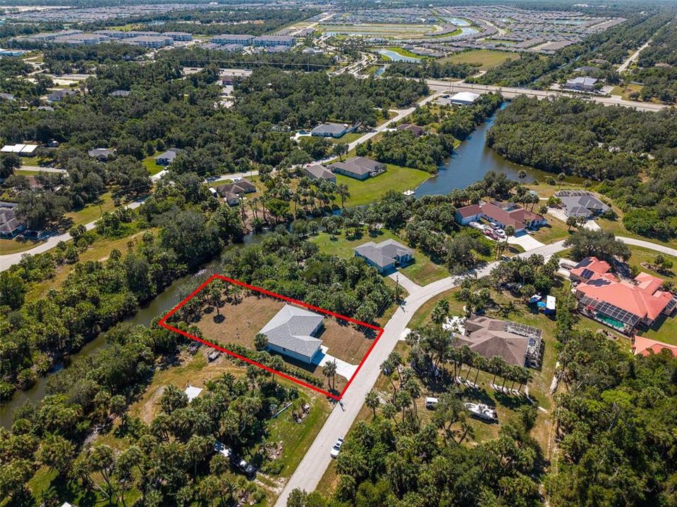 For Sale: $369,000 (3 beds, 2 baths, 1746 Square Feet)