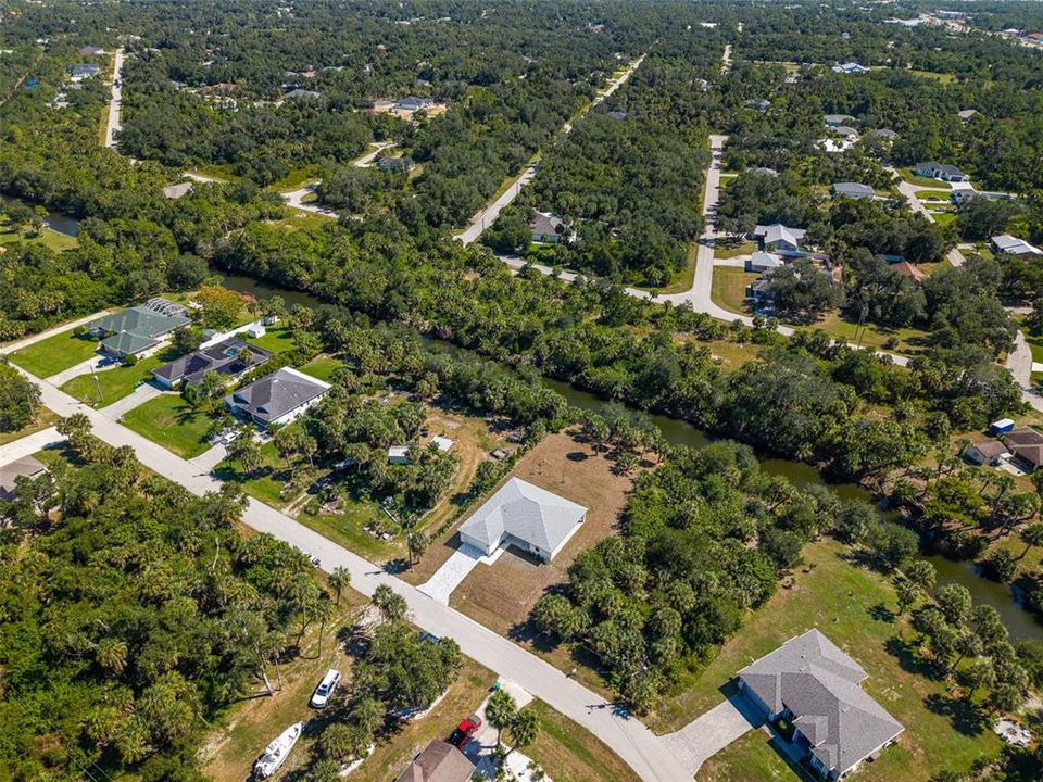 For Sale: $369,000 (3 beds, 2 baths, 1746 Square Feet)