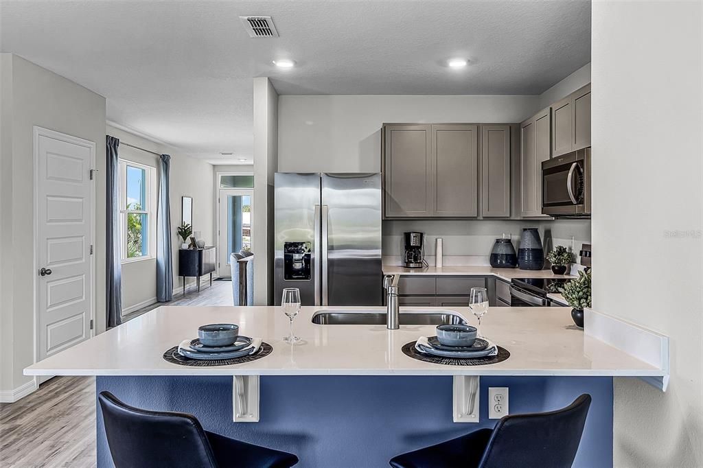 Active With Contract: $315,990 (3 beds, 2 baths, 1504 Square Feet)