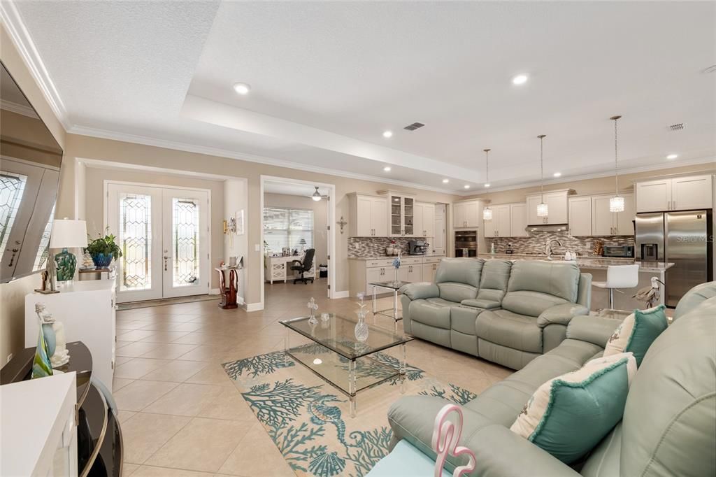 For Sale: $532,900 (3 beds, 2 baths, 2658 Square Feet)