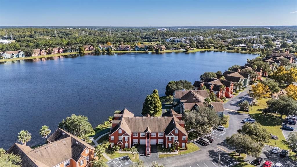 Active With Contract: $155,000 (1 beds, 1 baths, 554 Square Feet)