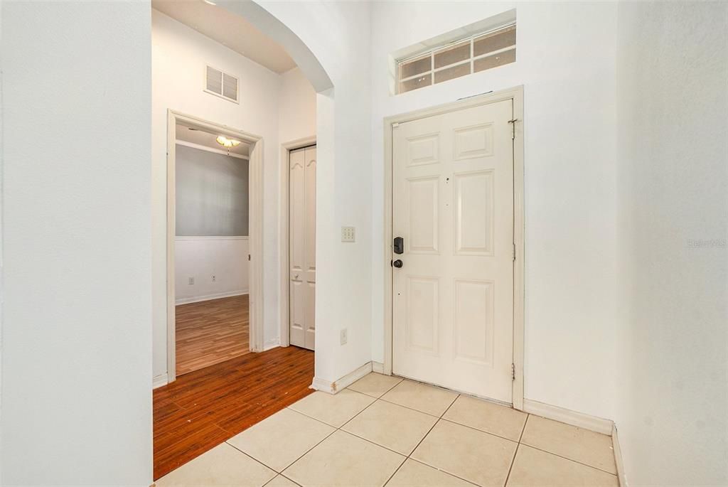 Active With Contract: $260,000 (3 beds, 2 baths, 1588 Square Feet)