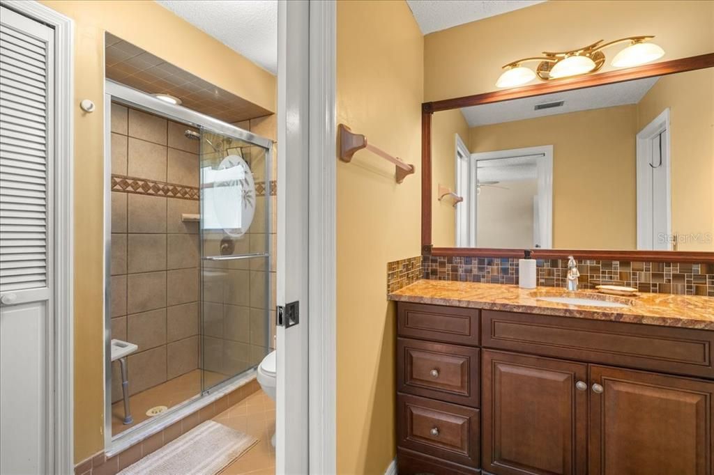 For Sale: $400,000 (3 beds, 2 baths, 1504 Square Feet)