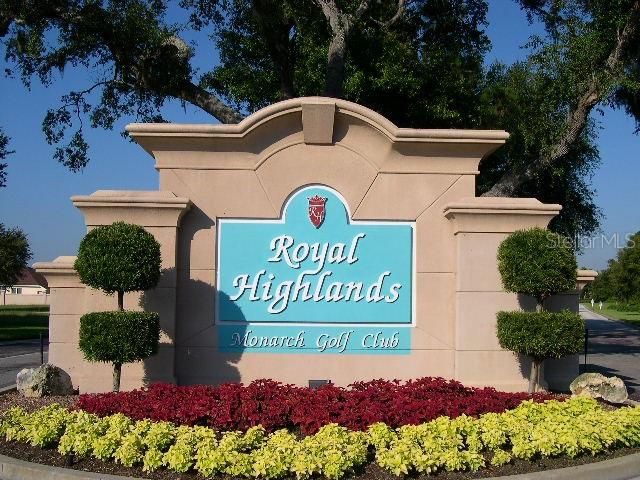 合同活跃: $329,000 (3 贝兹, 2 浴室, 1419 平方英尺)