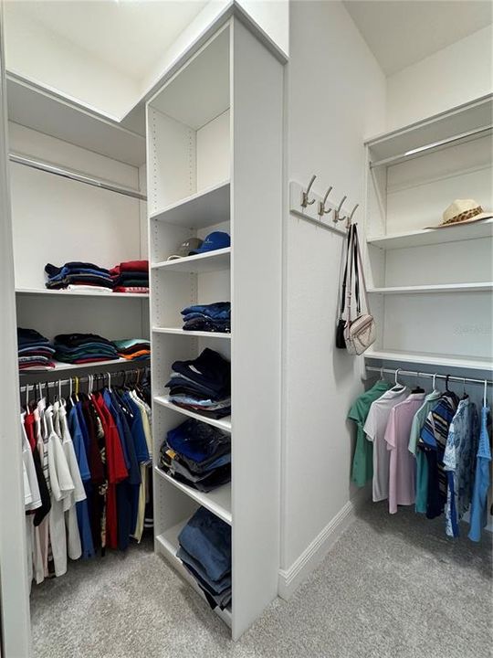 待售: $1,290,000 (4 贝兹, 2 浴室, 2555 平方英尺)