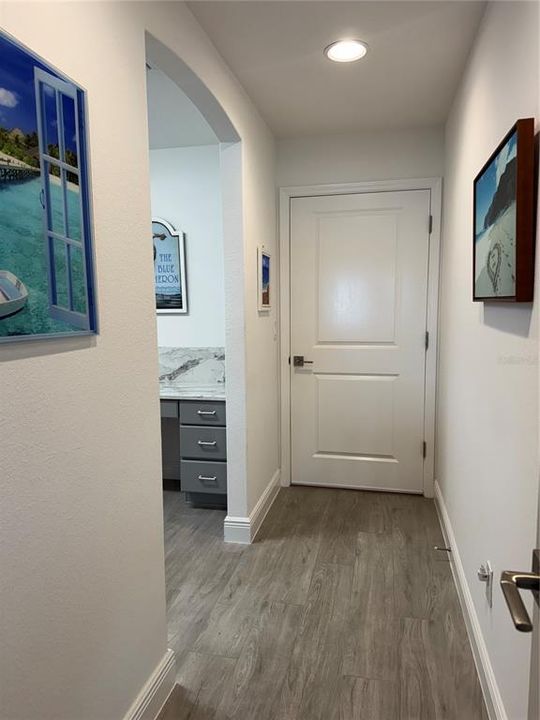 待售: $1,290,000 (4 贝兹, 2 浴室, 2555 平方英尺)