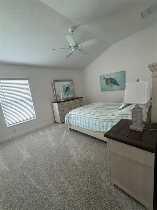 待售: $1,290,000 (4 贝兹, 2 浴室, 2555 平方英尺)