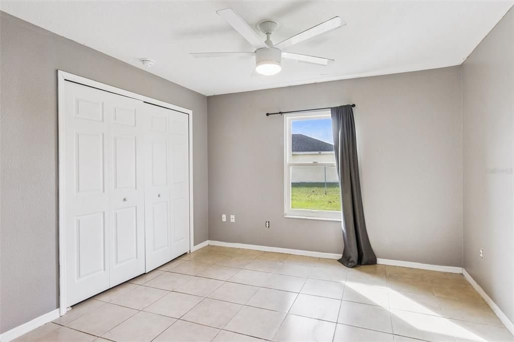 For Sale: $250,000 (2 beds, 2 baths, 1137 Square Feet)