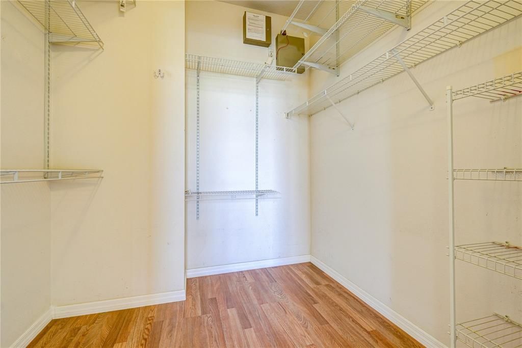 For Rent: $3,150 (3 beds, 2 baths, 1754 Square Feet)