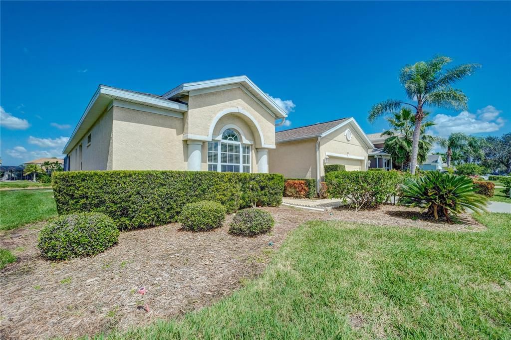 For Rent: $3,150 (3 beds, 2 baths, 1754 Square Feet)