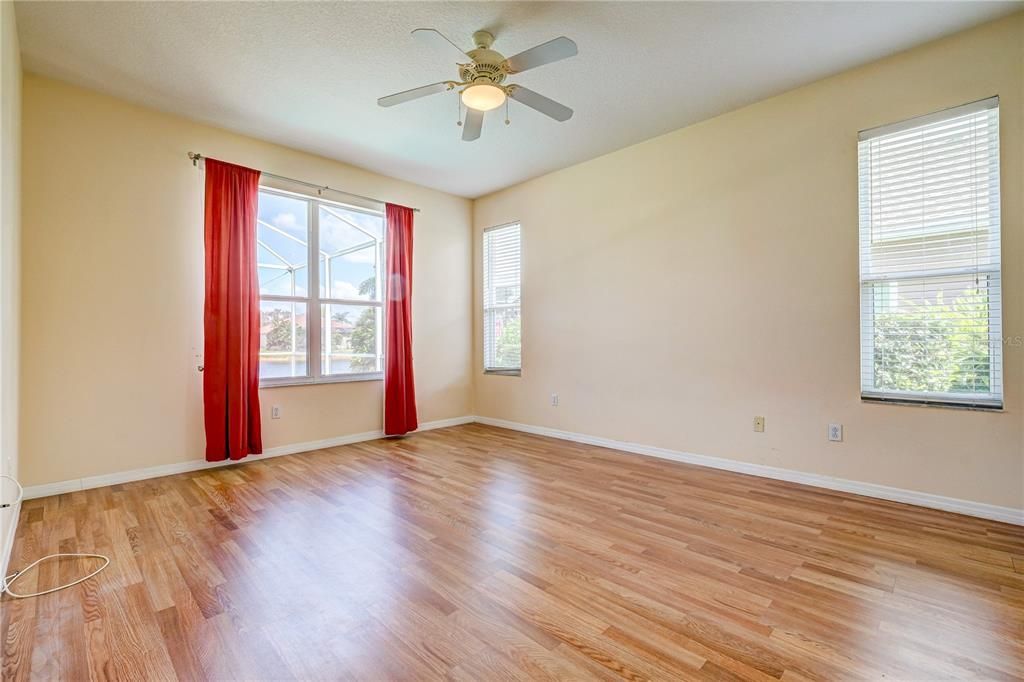 For Rent: $3,150 (3 beds, 2 baths, 1754 Square Feet)