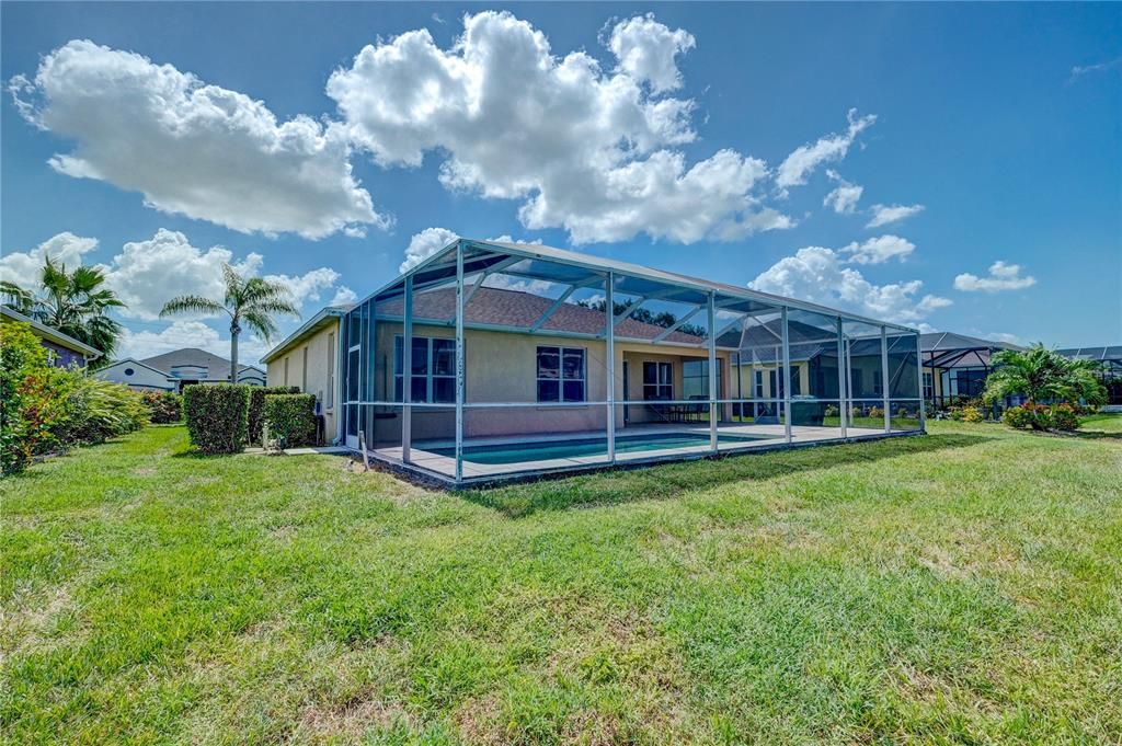 For Rent: $3,150 (3 beds, 2 baths, 1754 Square Feet)