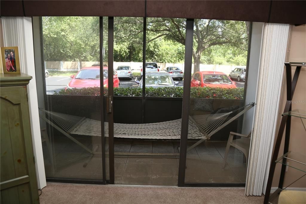 В аренду: $1,250 (1 спален, 1 ванн, 764 Квадратных фут)