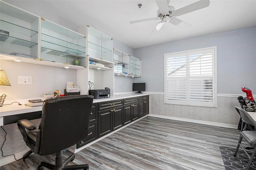 For Sale: $277,000 (2 beds, 2 baths, 1345 Square Feet)