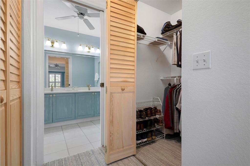 For Sale: $277,000 (2 beds, 2 baths, 1345 Square Feet)