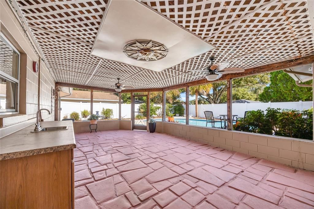 На продажу: $460,000 (3 спален, 2 ванн, 1694 Квадратных фут)