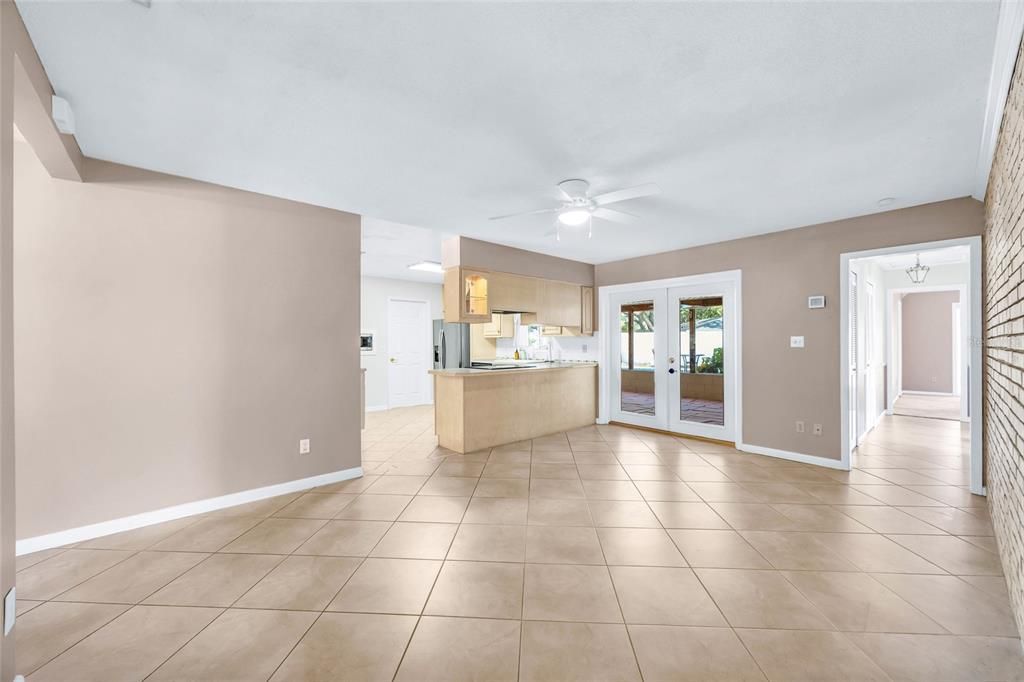 На продажу: $460,000 (3 спален, 2 ванн, 1694 Квадратных фут)