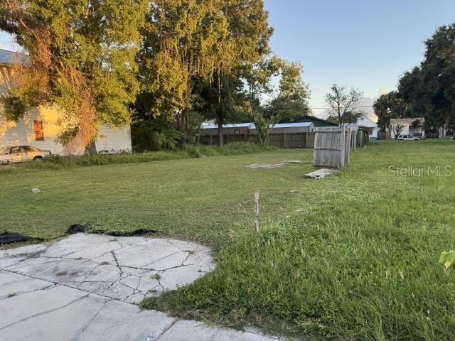 待售: $231,800 (0.07 acres)