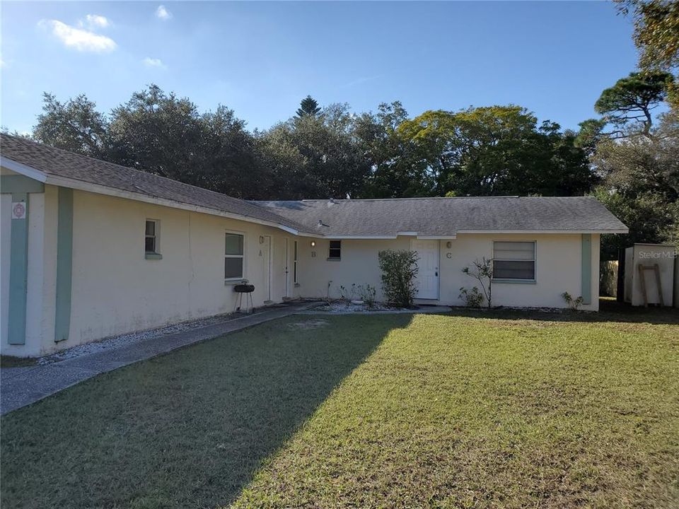 最近租的: $1,395 (2 贝兹, 1 浴室, 840 平方英尺)