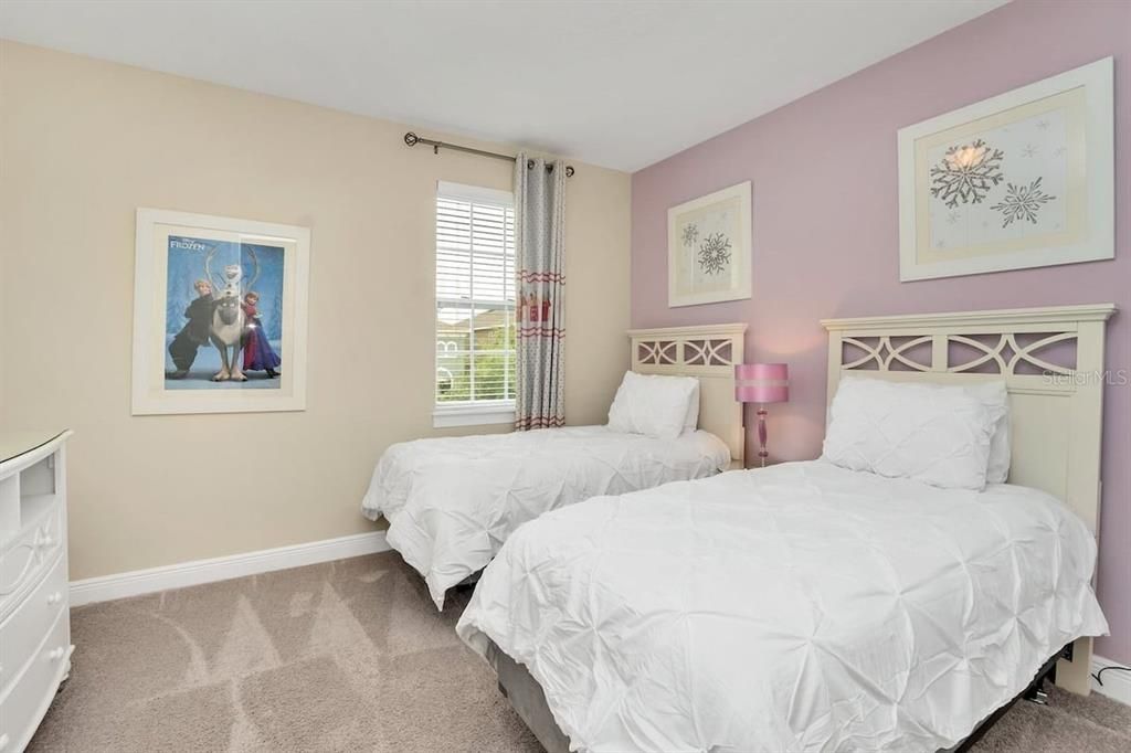 For Sale: $699,000 (8 beds, 7 baths, 3412 Square Feet)