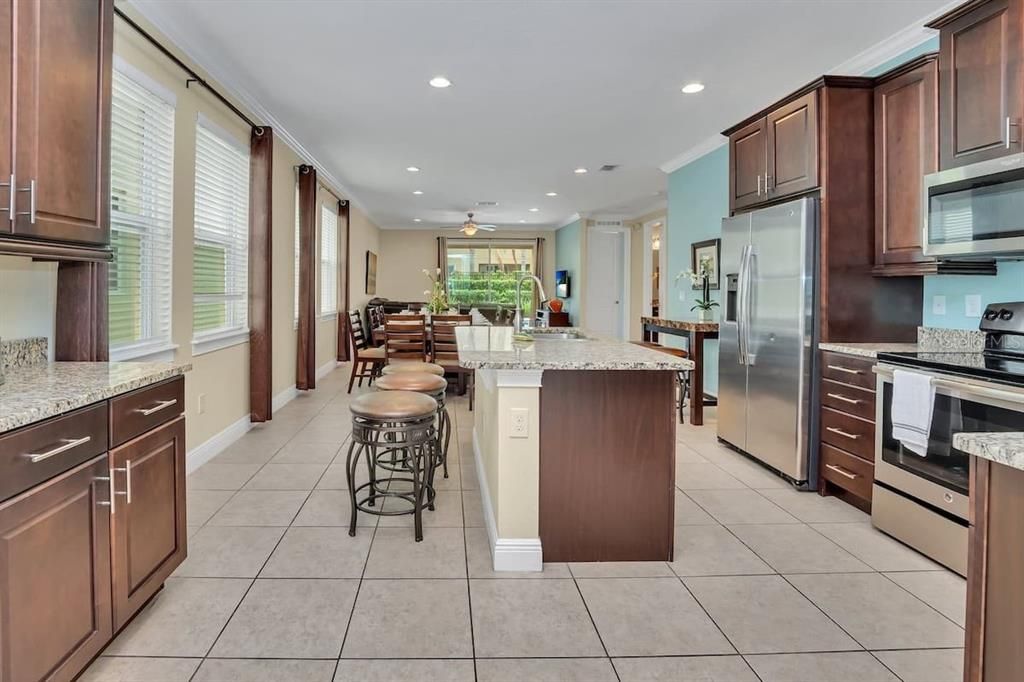 For Sale: $699,000 (8 beds, 7 baths, 3412 Square Feet)