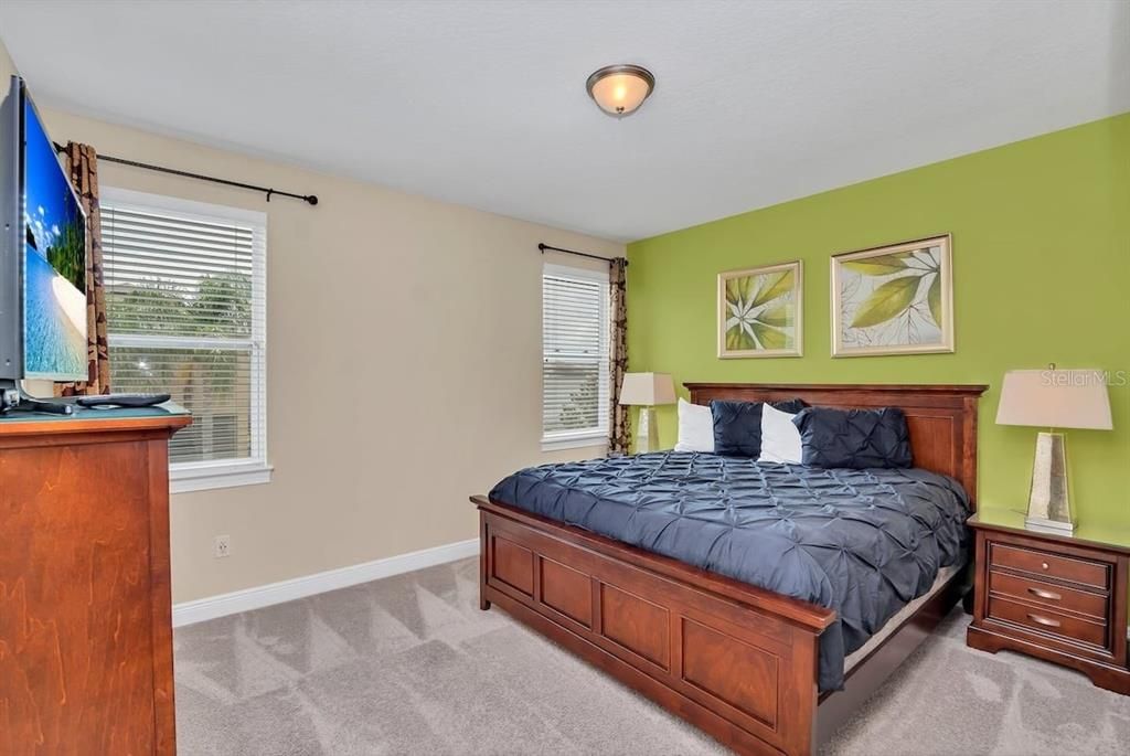 For Sale: $699,000 (8 beds, 7 baths, 3412 Square Feet)