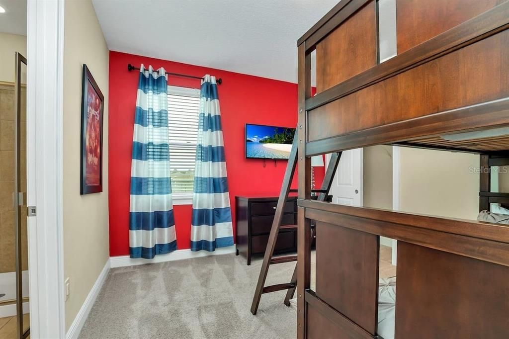 For Sale: $699,000 (8 beds, 7 baths, 3412 Square Feet)