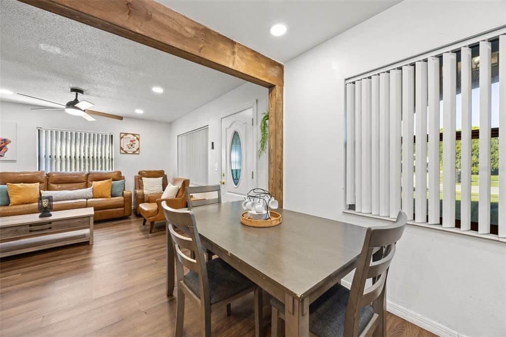 For Sale: $284,999 (3 beds, 2 baths, 1620 Square Feet)