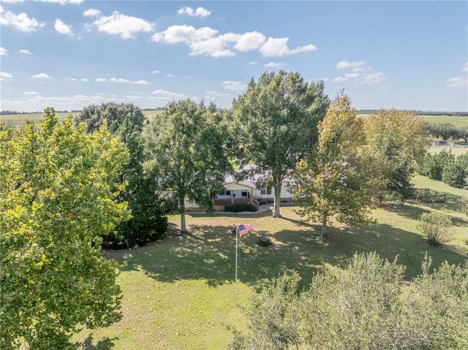 For Sale: $979,900 (4 beds, 2 baths, 2052 Square Feet)