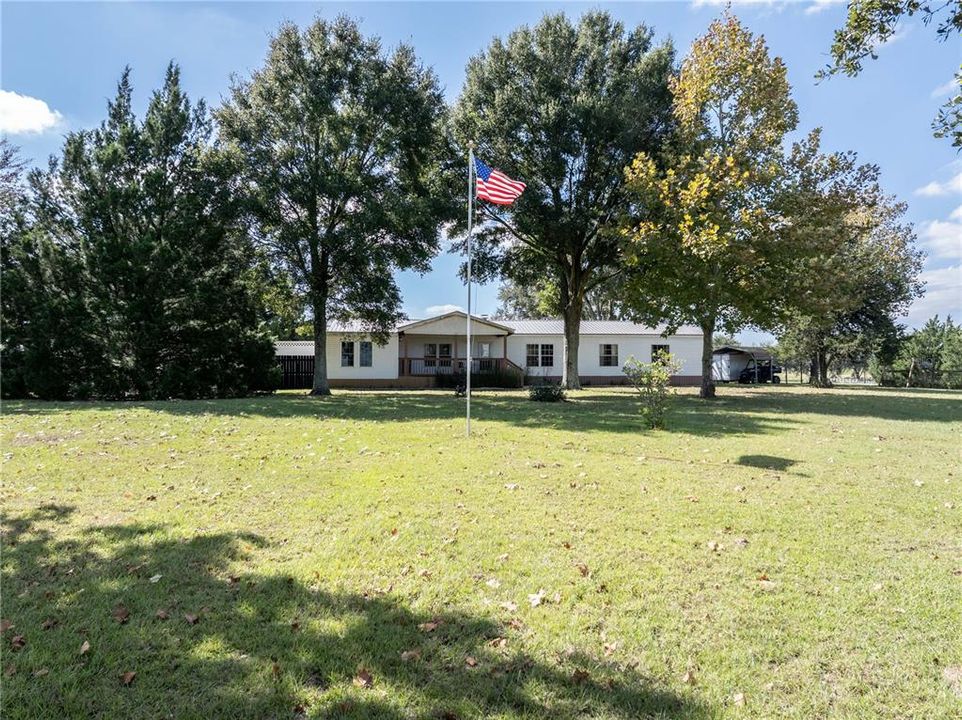 For Sale: $979,900 (4 beds, 2 baths, 2052 Square Feet)