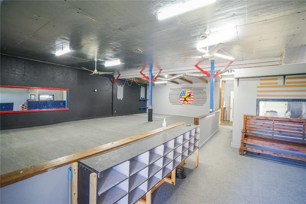 For Sale: $979,900 (4 beds, 2 baths, 2052 Square Feet)