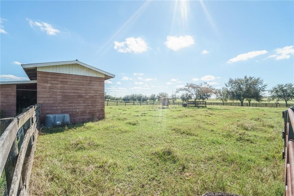 For Sale: $979,900 (4 beds, 2 baths, 2052 Square Feet)