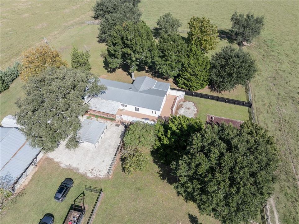 For Sale: $979,900 (4 beds, 2 baths, 2052 Square Feet)