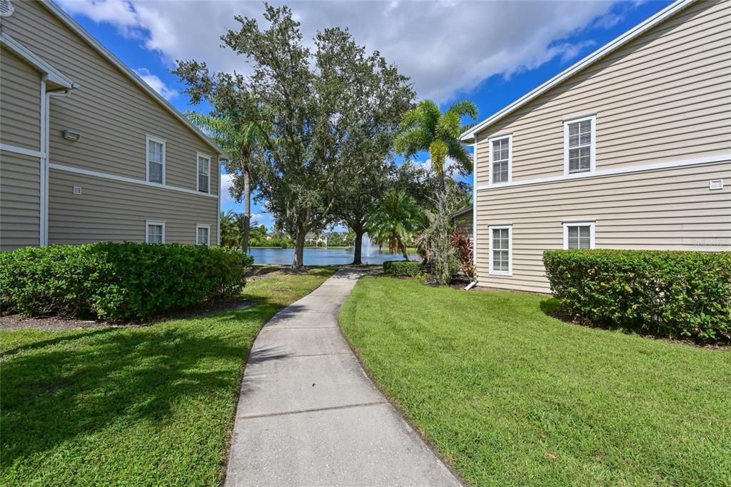 На продажу: $199,900 (1 спален, 1 ванн, 732 Квадратных фут)