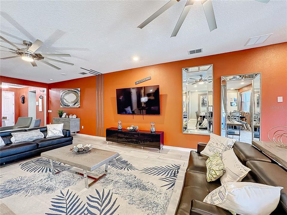 На продажу: $2,300,000 (15 спален, 15 ванн, 6255 Квадратных фут)