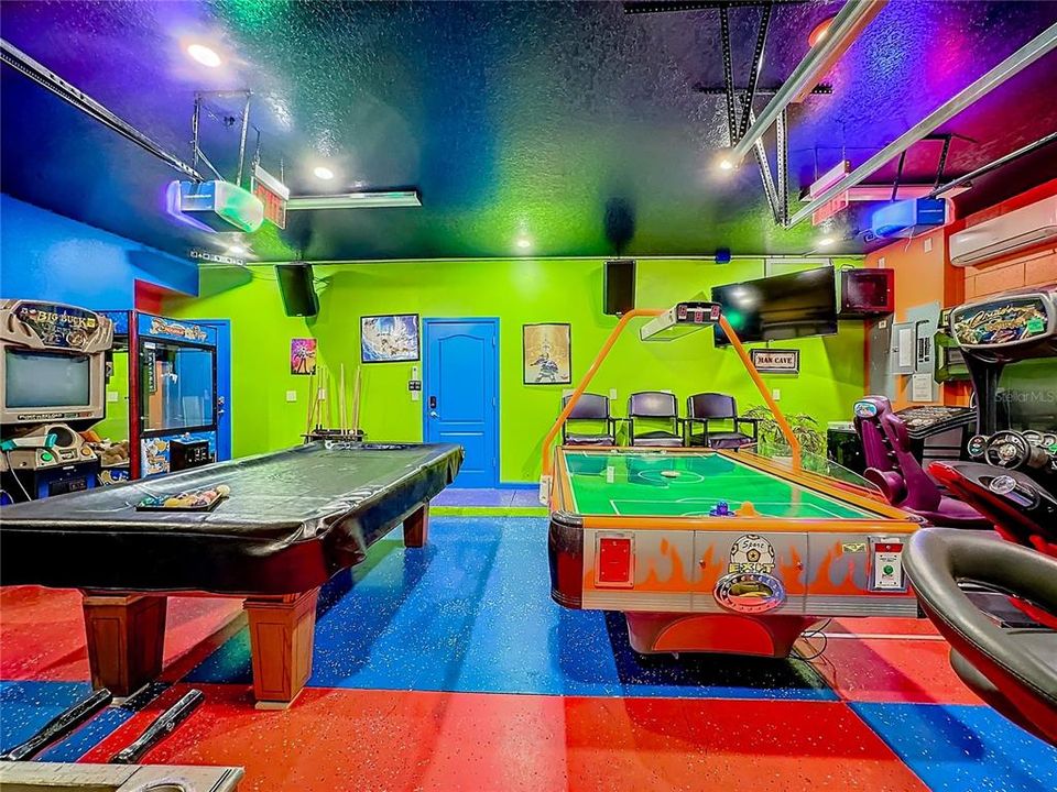 На продажу: $2,300,000 (15 спален, 15 ванн, 6255 Квадратных фут)